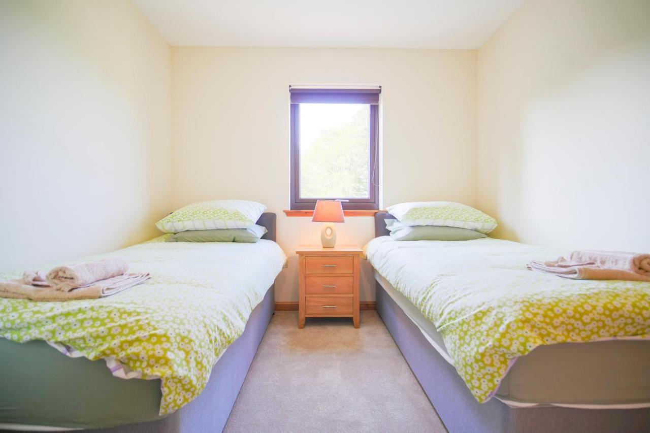 Glenview Chalet Park 인버네스 외부 사진