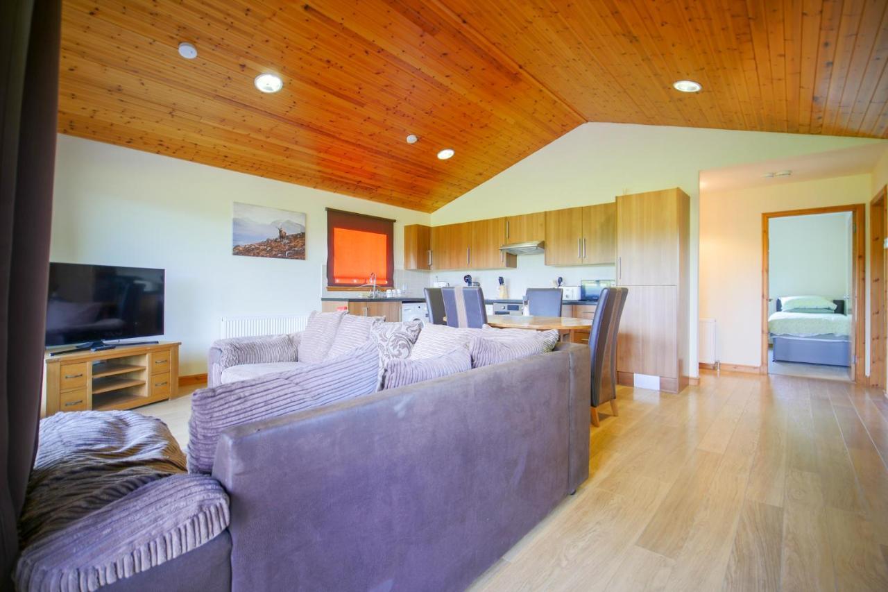 Glenview Chalet Park 인버네스 외부 사진