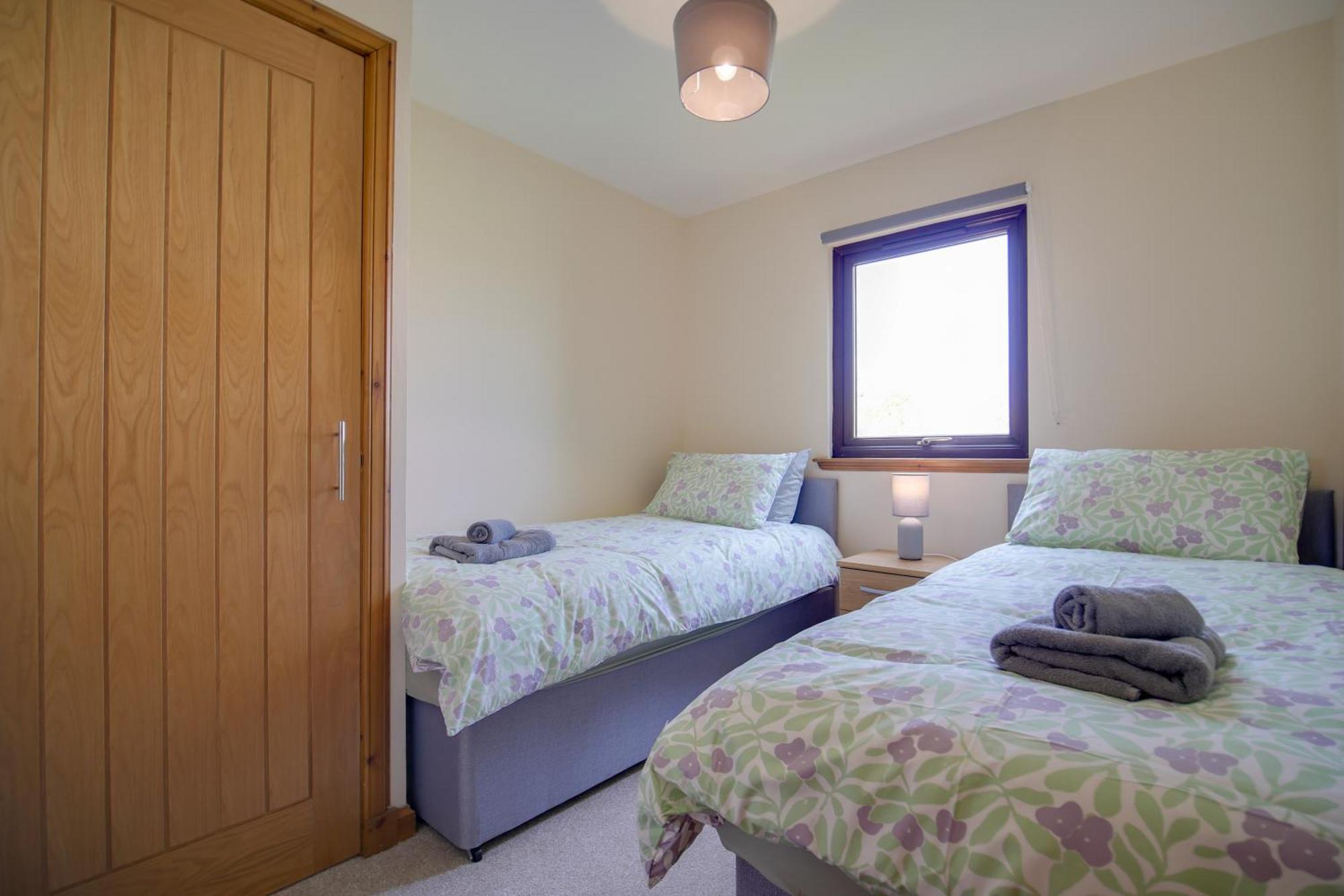 Glenview Chalet Park 인버네스 외부 사진